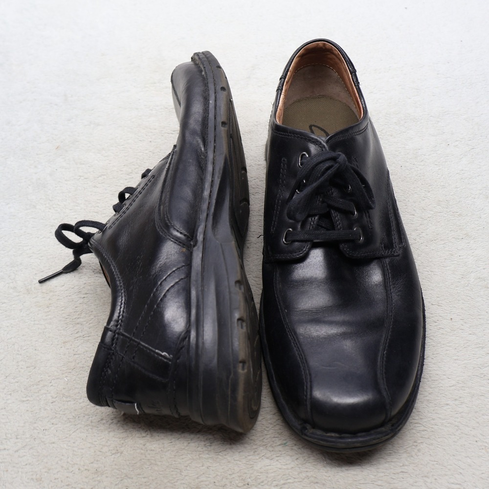 Clarks Mens 12M Dress Shoes Black Leather Square Toe Comfort Lace Up Classic VTG